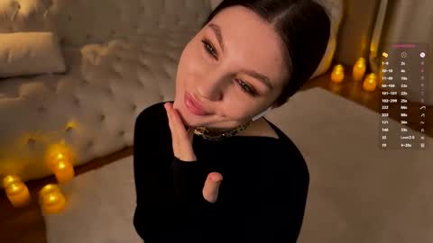 Snapshot of thewetmuse chatting on 11/19/25, 10:26 Grace Next broadcast - online show from 11/19/25, 10:26