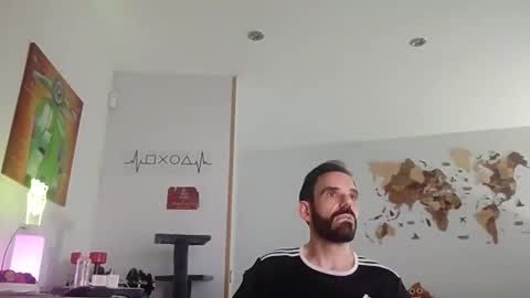 thewitcher69_ online show from 06/03/26, 05:51