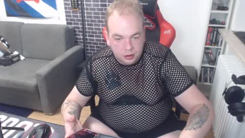 PupWolfy online show from 12/02/24, 03:25