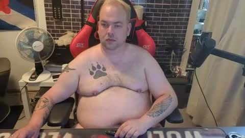 PupWolfy online show from 06/11/26, 02:59