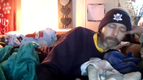 Snapshot of theycallmemellowthebreeze chatting on 12/11/24, 05:37 mellow online show from 12/11/24, 05:37