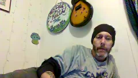 Snapshot of theycallmemellowthebreeze chatting on 01/23/25, 02:23 mellow online show from 01/23/25, 02:23