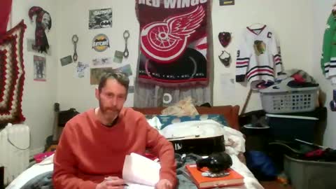 Snapshot of theycallmemellowthebreeze chatting on 03/11/25, 01:59 mellow online show from 03/11/25, 01:59