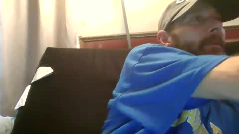 Snapshot of theycallmemellowthebreeze chatting on 09/21/25, 02:29 mellow online show from 09/21/25, 02:29