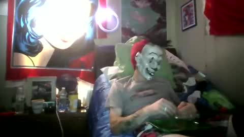 Snapshot of theycallmemellowthebreeze chatting on 10/06/25, 04:15 mellow online show from 10/06/25, 04:15