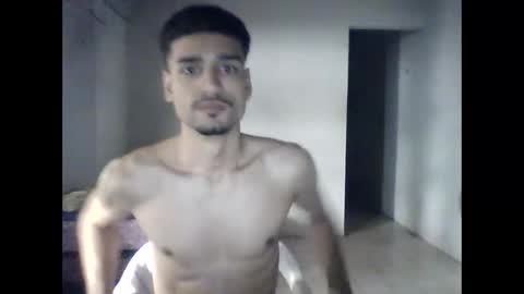 Snapshot of thiago22bk chatting on 11/18/25, 04:44 thiago22bk online show from 11/18/25, 04:44