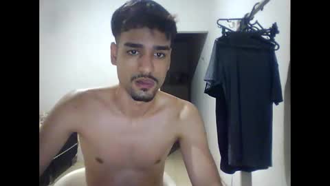 Snapshot of thiago22bk chatting on 11/22/25, 06:07 thiago22bk online show from 11/22/25, 06:07