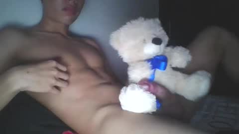 Snapshot of thiago69florez chatting on 09/21/25, 11:06 Thiago69 online show from 09/21/25, 11:06