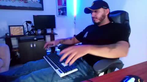 Snapshot of thiago_420 chatting on 05/15/26, 10:50 thiago_420 online show from 05/15/26, 10:50