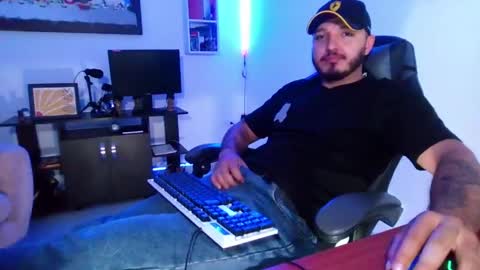 Snapshot of thiago_420 chatting on 05/15/26, 11:34 thiago_420 online show from 05/15/26, 11:34