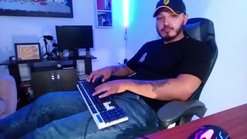 Snapshot of thiago_420 chatting on 05/16/26, 12:07 thiago_420 online show from 05/16/26, 12:07