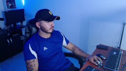 Snapshot of thiago_420 chatting on 05/20/26, 01:01 thiago_420 online show from 05/20/26, 01:01