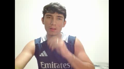 Snapshot of thiago_deseo69 chatting on 03/05/26, 02:18 thiago_deseo69 online show from 03/05/26, 02:18