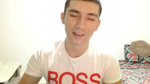 Snapshot of thiago_deseo69 chatting on 04/28/26, 01:37 thiago_deseo69 online show from 04/28/26, 01:37