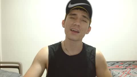 Snapshot of thiago_deseo69 chatting on 05/06/26, 01:47 thiago_deseo69 online show from 05/06/26, 01:47