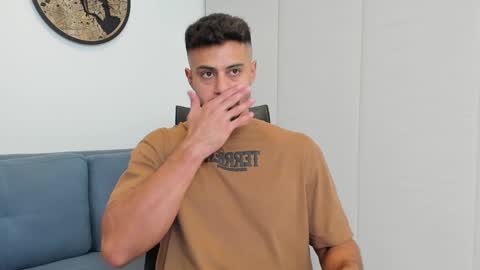 Snapshot of thiago_driussi chatting on 12/31/24, 11:39 thiago_driussi online show from 12/31/24, 11:39