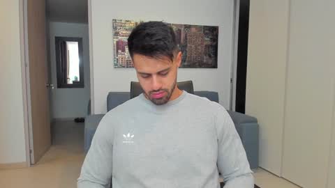 Snapshot of thiago_driussi chatting on 01/21/25, 04:32 thiago_driussi online show from 01/21/25, 04:32