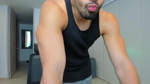 Snapshot of thiago_driussi chatting on 03/05/25, 12:38 thiago_driussi online show from 03/05/25, 12:38