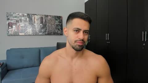 Snapshot of thiago_driussi chatting on 10/15/25, 12:49 thiago_driussi online show from 10/15/25, 12:49