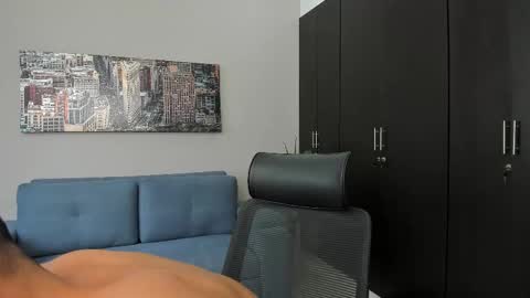 Snapshot of thiago_driussi chatting on 10/16/25, 08:43 thiago_driussi online show from 10/16/25, 08:43