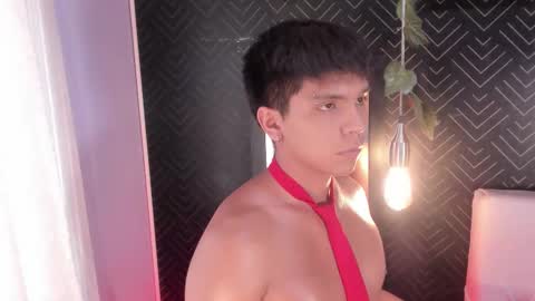Snapshot of thiago_kozak chatting on 02/24/26, 01:53 thiago online show from 02/24/26, 01:53