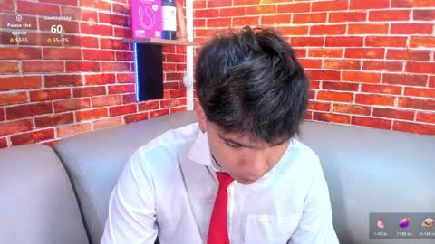 Snapshot of thiago_kozak chatting on 04/10/26, 12:54 thiago online show from 04/10/26, 12:54