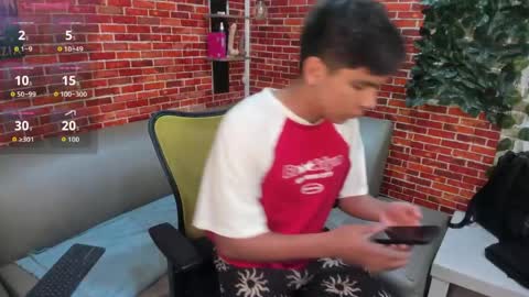 Snapshot of thiago_kozak chatting on 05/22/26, 01:39 thiago online show from 05/22/26, 01:39
