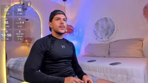 Thiago online show from 10/28/25, 10:08