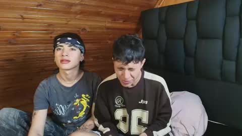 Snapshot of thiago_n_sam chatting on 11/11/25, 03:06 thiago_n_sam online show from 11/11/25, 03:06