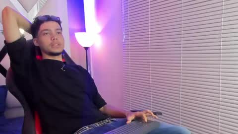 Snapshot of thiago_preston chatting on 05/08/26, 08:25 Thiago online show from 05/08/26, 08:25