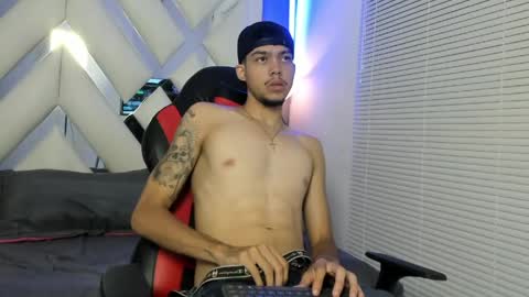 Snapshot of thiago_preston chatting on 05/27/26, 08:06 Thiago online show from 05/27/26, 08:06