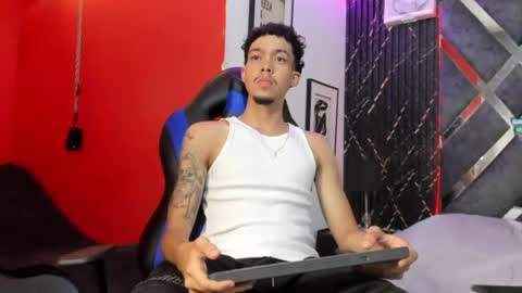 Snapshot of thiago_preston chatting on 06/10/26, 07:35 Thiago online show from 06/10/26, 07:35