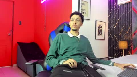 Snapshot of thiago_preston chatting on 06/12/26, 07:57 Thiago online show from 06/12/26, 07:57