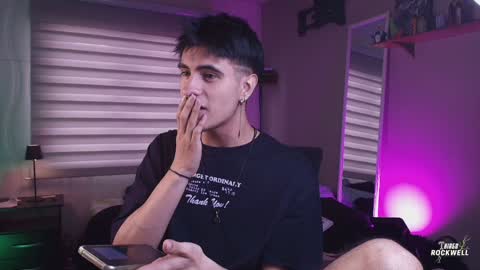 Snapshot of thiago_rockwell chatting on 12/09/24, 12:30 Thiago online show from 12/09/24, 12:30