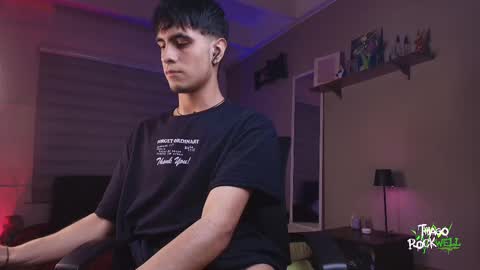 Snapshot of thiago_rockwell chatting on 02/24/25, 06:05 Thiago online show from 02/24/25, 06:05