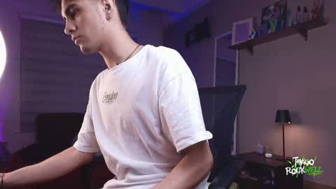 Snapshot of thiago_rockwell chatting on 02/24/25, 11:30 Thiago online show from 02/24/25, 11:30