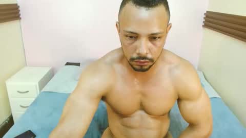 Thiago Summers online show from 11/30/25, 01:59