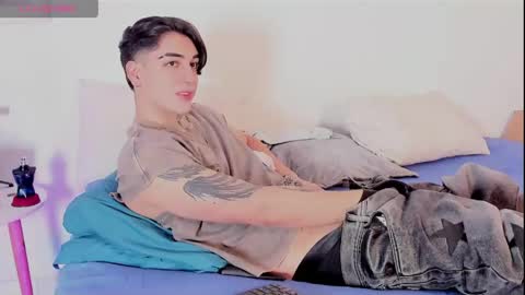 Snapshot of thiago_winteer chatting on 04/25/26, 03:53 Thiago Winteer online show from 04/25/26, 03:53