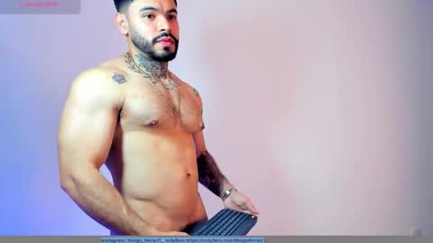 Snapshot of thiagoferrari1 chatting on 03/10/26, 02:38 thiago online show from 03/10/26, 02:38