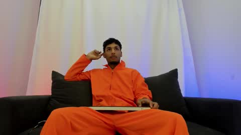 Snapshot of thiagoferreti_ chatting on 11/01/25, 07:38 ThiagoFerreti online show from 11/01/25, 07:38