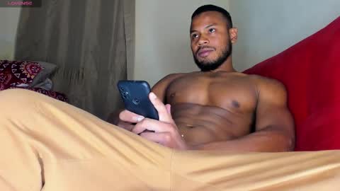 Thiago Instagram   online show from 10/27/25, 02:04