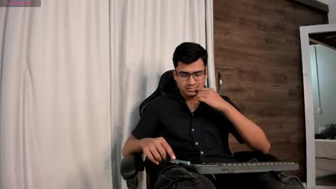 Snapshot of thiagovega_ chatting on 06/07/26, 03:54 thiagovega_ online show from 06/07/26, 03:54