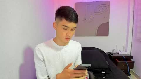 Snapshot of thiagowells_ chatting on 03/05/25, 08:21 Thiago Wells online show from 03/05/25, 08:21