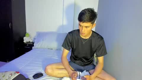 Snapshot of thiagowells_ chatting on 10/09/25, 08:51 Thiago Wells online show from 10/09/25, 08:51