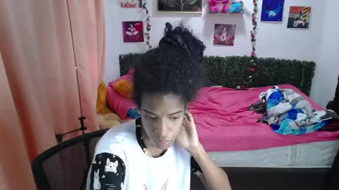 Snapshot of thiana_horny chatting on 06/03/26, 01:14 thiana_horny online show from 06/03/26, 01:14