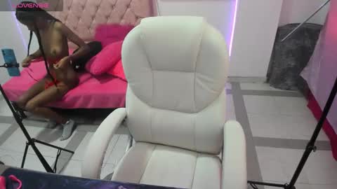 Snapshot of thianahorny chatting on 10/27/25, 12:53 thianahorny online show from 10/27/25, 12:53