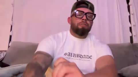 thiccbull12 online show from 06/04/26, 09:48