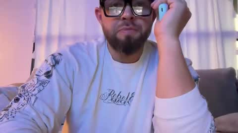 thiccbull12 online show from 06/05/26, 02:51