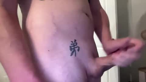 Snapshot of thiccdicc8 chatting on 09/27/25, 03:06 thiccdicc8 online show from 09/27/25, 03:06