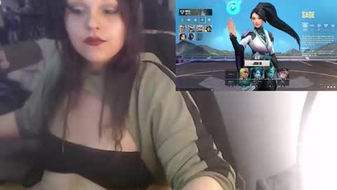 Snapshot of thiccfemme chatting on 10/23/25, 03:17 ThiccFemme online show from 10/23/25, 03:17